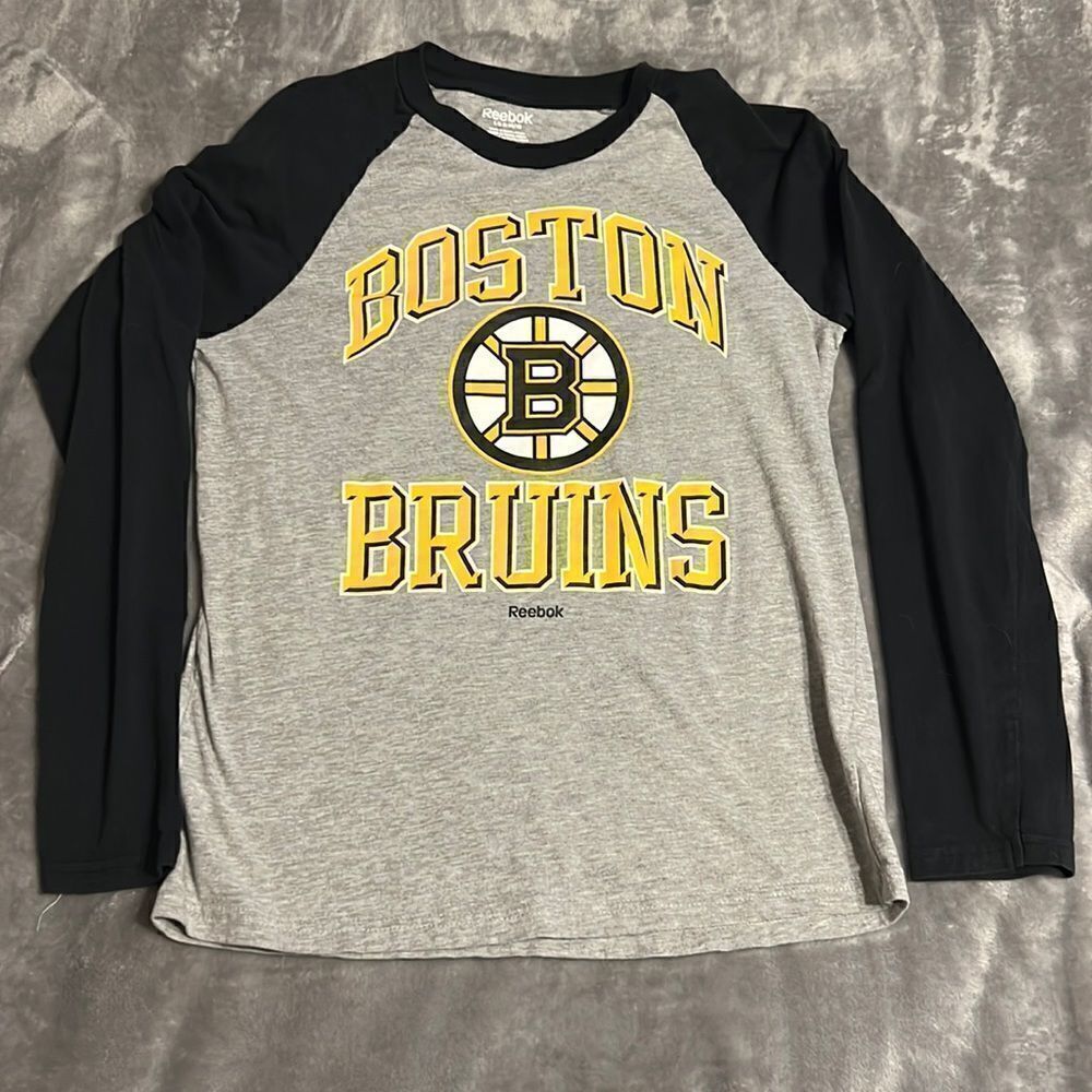 REEBOK 14/16 kids Bruins long sleeved shirt